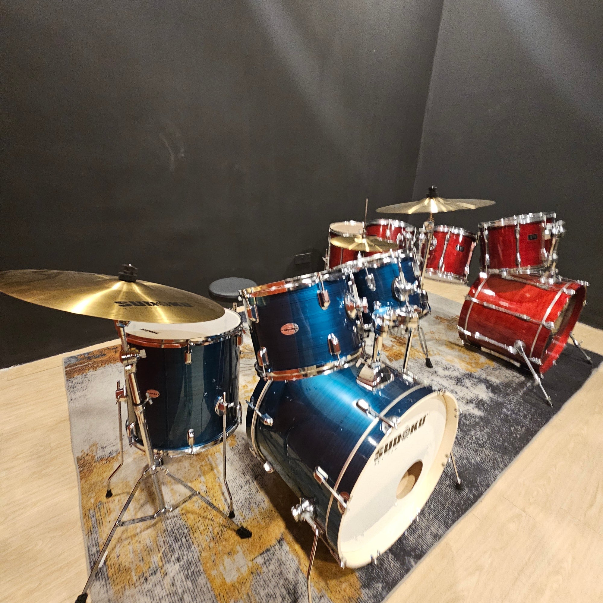 B-Stock / Showroom Clearance