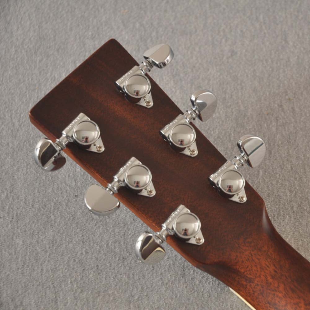 Acoustic Machine Heads