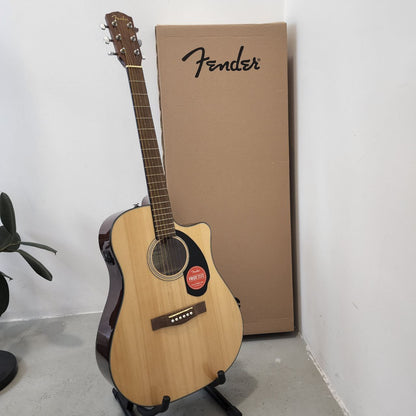 Fender CD-60SCE Dreadnought Acoustic Guitar with Active PIck Up, Walnut FB, Natural (CD60SCE / CD-60E / CD60E )