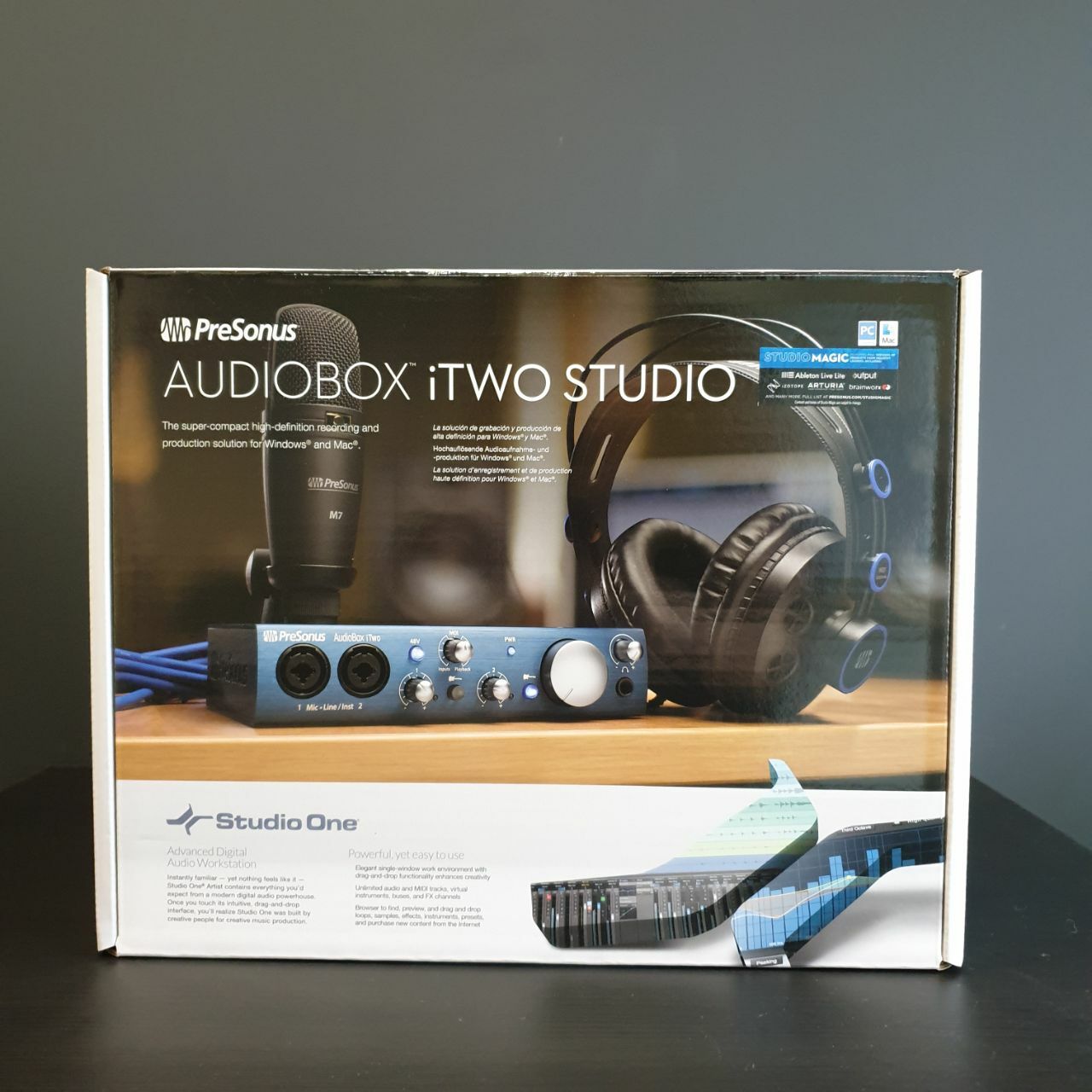 PreSonus AudioBox iTwo Studio - 2x2 USB/iPad Recording