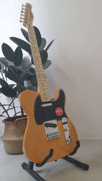 FENDER Squier Affinity Series Telecaster Electric Guitar, Maple FB, Butterscotch Blonde