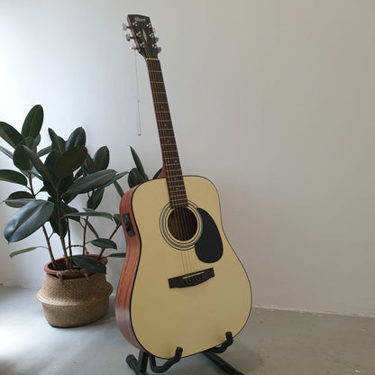 CORT AD810E 41 inch Acoustic Guitar with EQ / Pick Up ( AD810E / AD810 / AD-810CE )