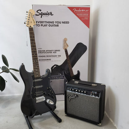 Squier Affinity Series HSS Stratocaster Guitar Pack, Laurel FB with Frontman 15G and Gig Bag - Charcoal Frost Metallic