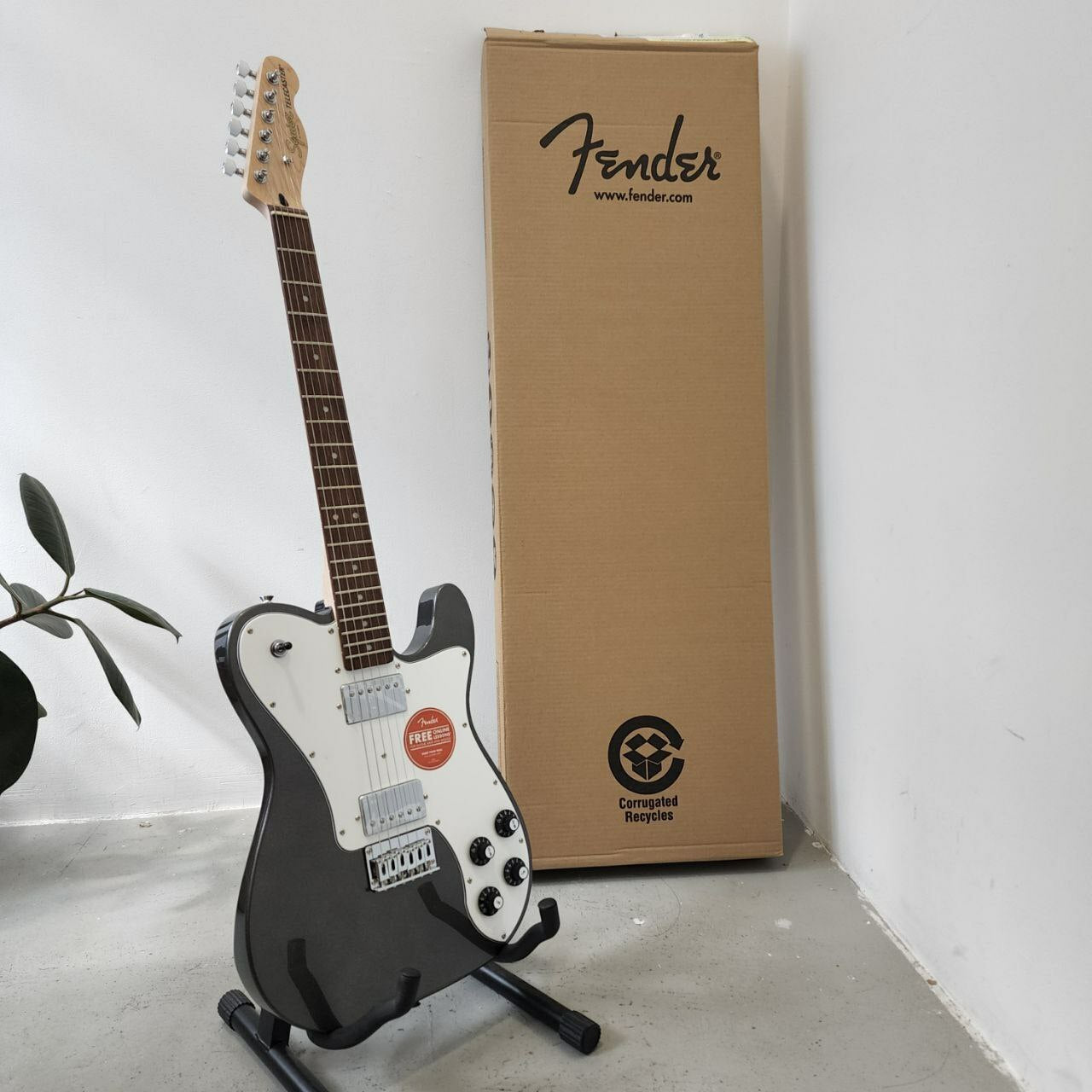 Squier by Fender Affinity Series Telecaster Deluxe Electric