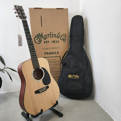 Martin DJR-10 02 Spruce Dreadnought Junior Acoustic Guitar Sitka Spruce Top Sapele Back & Side With Gig Bag