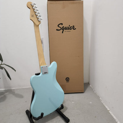 FENDER Squier Mini Jazzmaster HH Electric Guitar, Maple FB, Daphne Blue