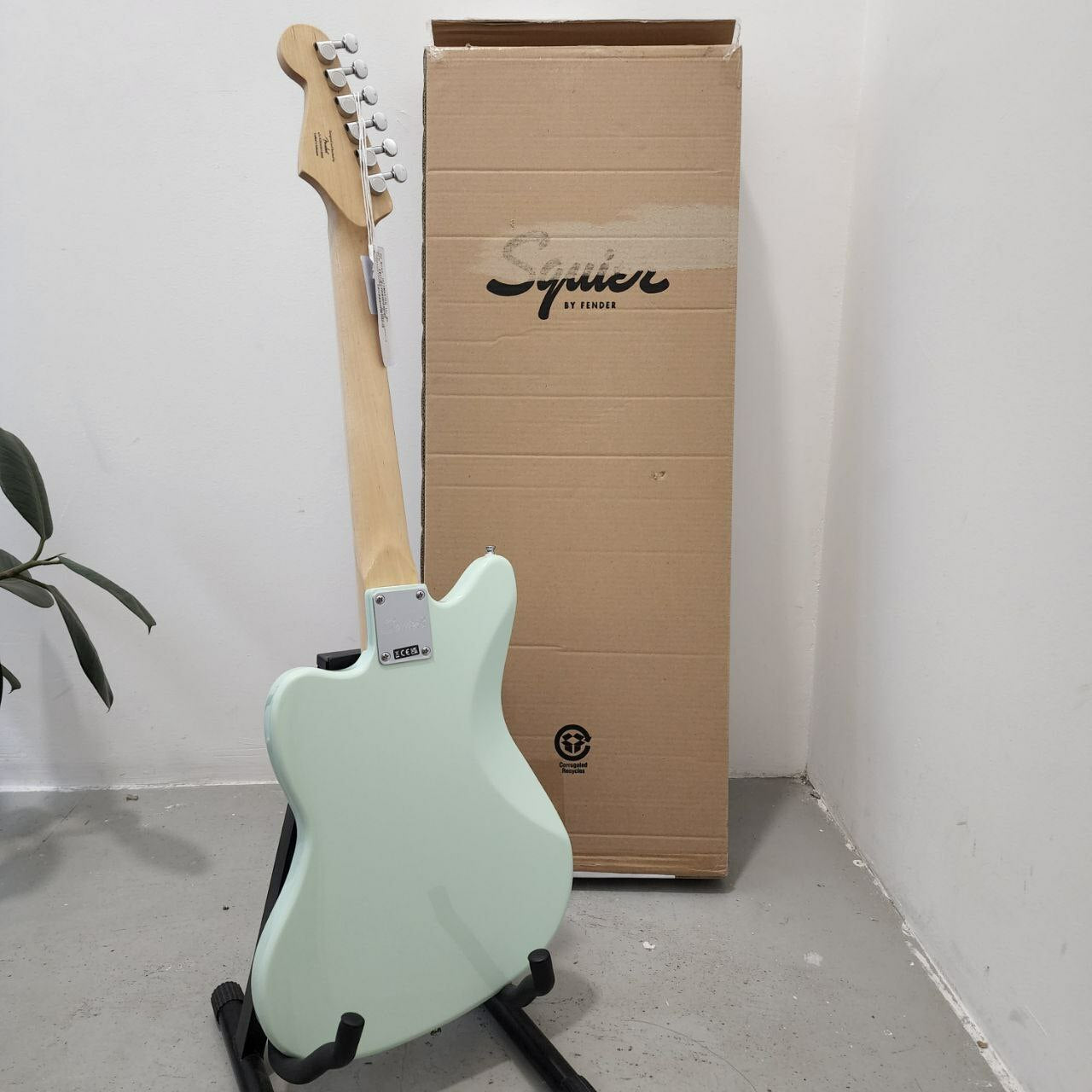 Squier Mini Jazzmaster HH Electric Guitar, Maple FB, Surf Green