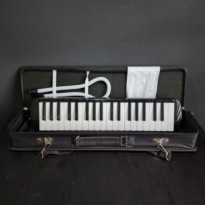 JDR Melodian / Melodica 37 keys with Hard Case