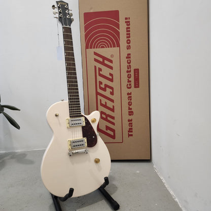 Gretsch G2210 Streamliner Junior Jet Club Electric Guitar, Laurel FB, Vintage White (G21-280-5400-505)