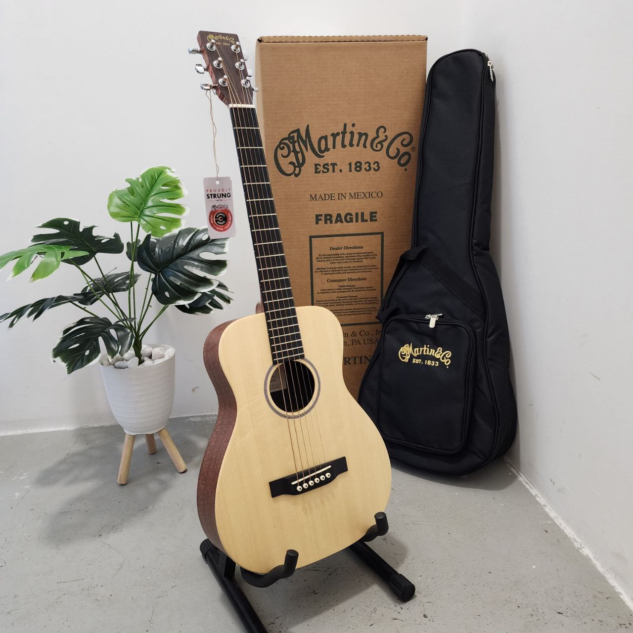 Martin LX1 Little Martin X Series Solid Sitka Spruce Top Mahogany