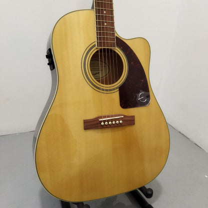 Epiphone J-45 EC Studio Acoustic-Electric Guitar with Fishman pick-up - Natural (J45 / J45EC / J-45-EC / EE2S-NA-NH1 )