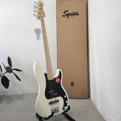 Squier by Fender Affinity Series 4 String Precision PJ Bass Guitar, Maple FB, Olympic White