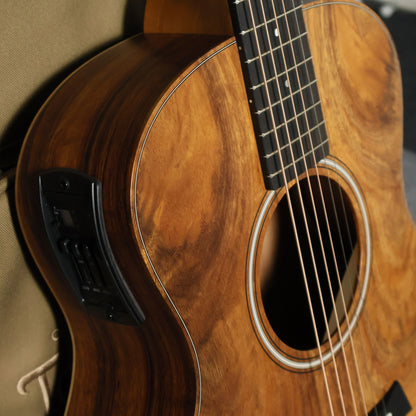 TAYLOR GS Mini-E Koa Acoustic-Electric Guitar with Bag ( GSMINI / GS-MINI-E-KOA / GS-MINI )