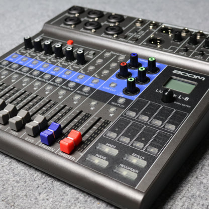 Zoom LiveTrak L-8 – 8 Channel Digital Mixer with Interface ( L8 / L 8 / LiveTrak-8 )