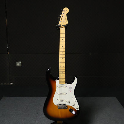 Fender Japan Traditional II 50s Stratocaster Electric Guitar, SSS Pick Up , Maple FB - 2-Tone Sunburst