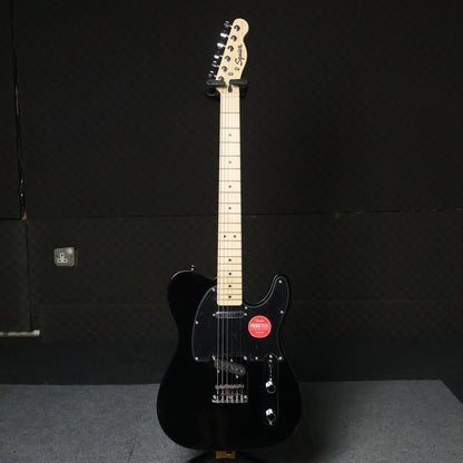 Squier by Fender FSR Bullet Single Coil Telecaster Electric Guitar for Beginner, Maple FB, Black