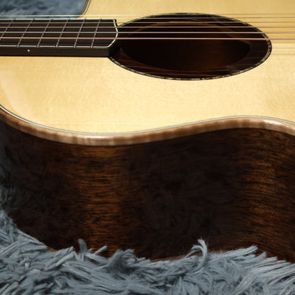 HSIENMO LL38C 38 inch Full Solid Travel Size Acoustic Guitar Cutaway - Solid Spruce & Solid Mahagony ( LL-38C / LL 38 )