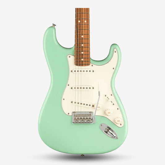 Fender Limited Edition Player Stratocaster SSS Pick Up Electric Guitar, Pau Ferro FB - Surf Green