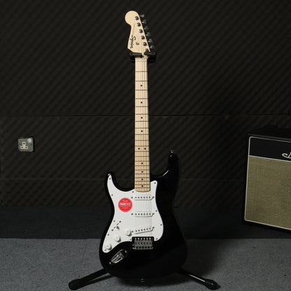 Squier Sonic Stratocaster Left-Handed SSS Electric Guitar with White Pickguard & Tremolo , Maple FB - Black