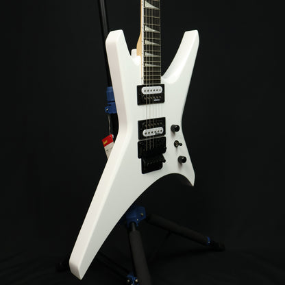 Jackson JS Series Warrior JS32 Electric Guitar, Amaranth FB - Snow White