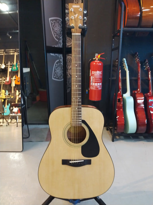 Yamaha Acoustic F310 Guitar & bag - ( B-STOCK )