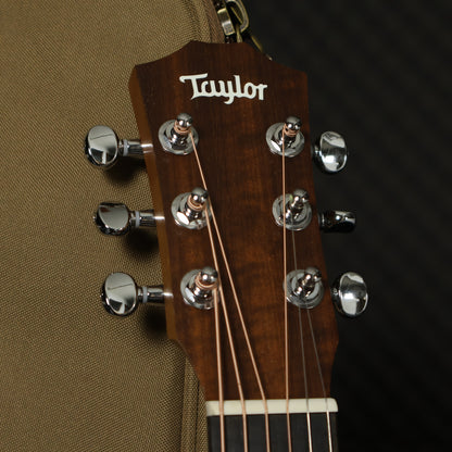 Taylor Swift Signature TAYLOR Baby Taylor 3/4 Mini Acoustic Guitar with Bag ( Swifties / TS-BT )