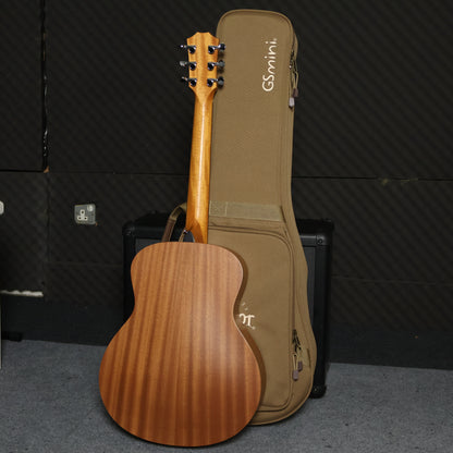 TAYLOR GS Mini Acoustic Guitar with Bag , Natural Sapele ( GSMINI / GS-MINI-SAPELE / GS-MINI )