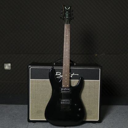 Dean Vendetta XM Tremolo, Rosewood Fretboard Electric Guitar , Metallic Black ( Vendetta XM-MBK / VENDETTA-XM )