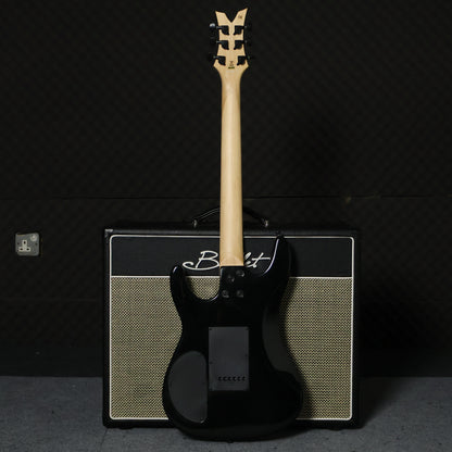 Dean Vendetta XM Tremolo, Rosewood Fretboard Electric Guitar , Metallic Black ( Vendetta XM-MBK / VENDETTA-XM )