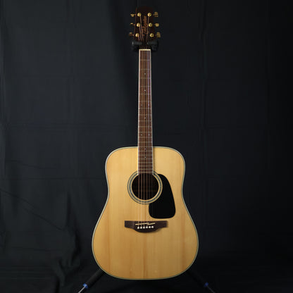 TAKAMINE GD51 NAT Dreadnought Cutaway Solid Spruce Top, Black Walnut Back & Side - NATURAL GD 51 GD-51 GD51NAT