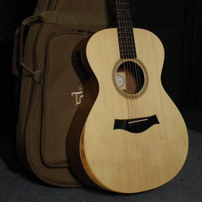 Taylor Academy 12e Grand Concert Acoustic-Electric Guitar w/Bag ( ACADEMY12E / Academy-12E )