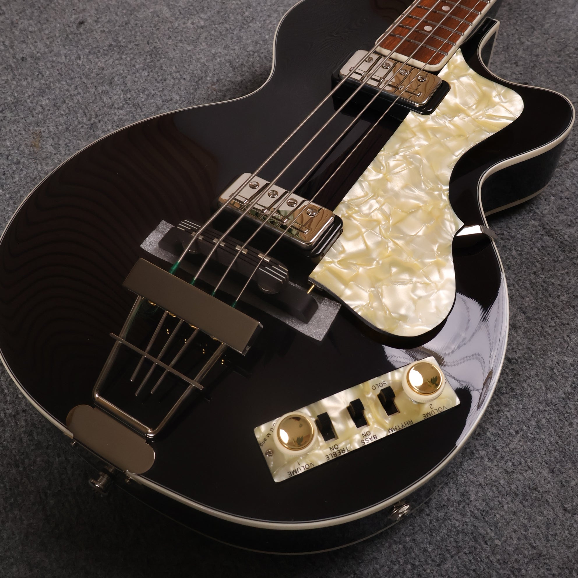 Höfner HCT-500/2-BK Club-Bass (Black) – GUITARLICIOUS Malaysia