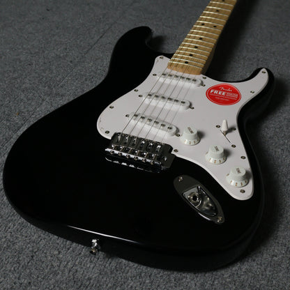 Squier Sonic Stratocaster SSS Electric Guitar with White Pickguard & Tremolo , Maple FB - Black (BUNDLE DEALS)