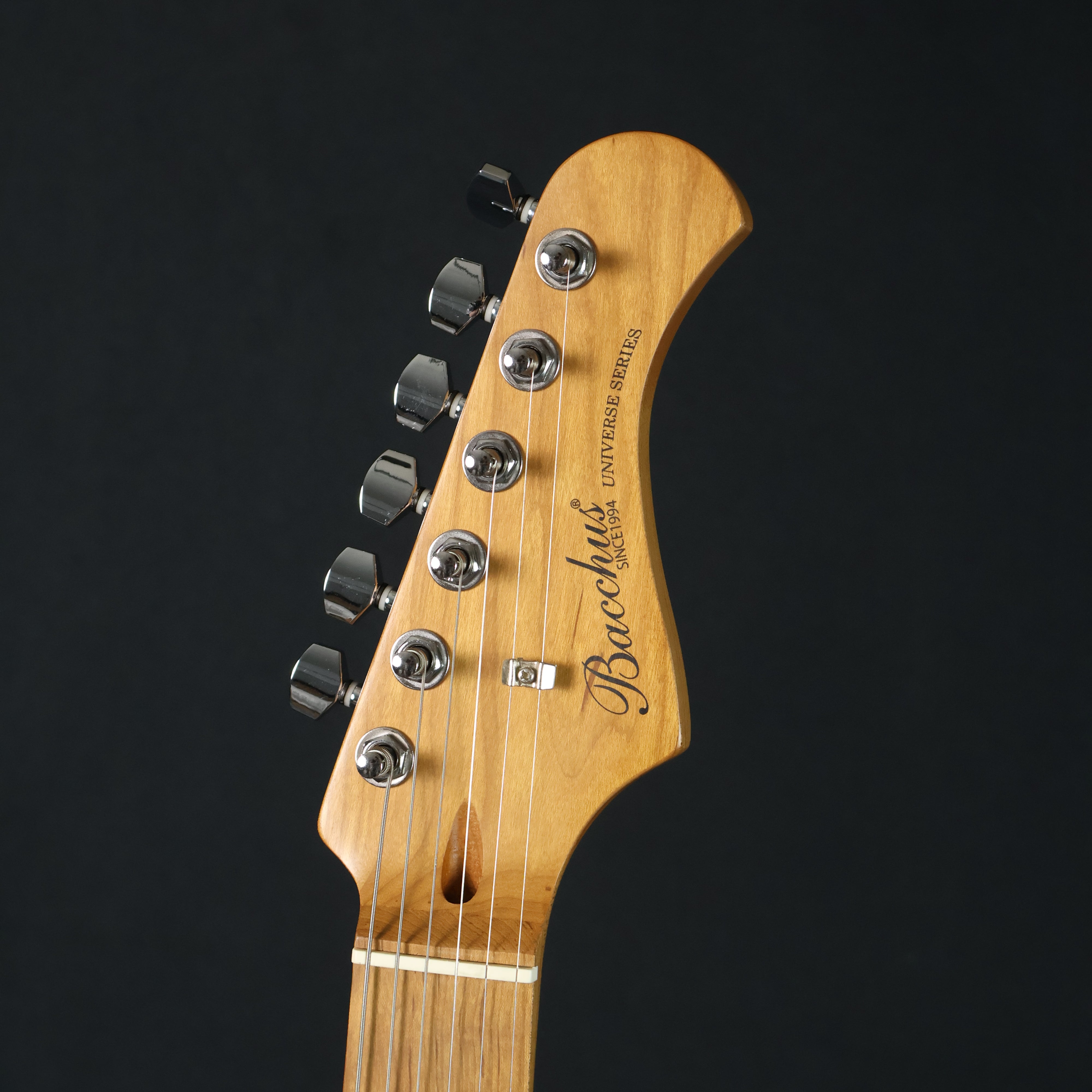 Bacchus BST-2-RSM/M Roasted Maple Fretboard, Stratocaster
