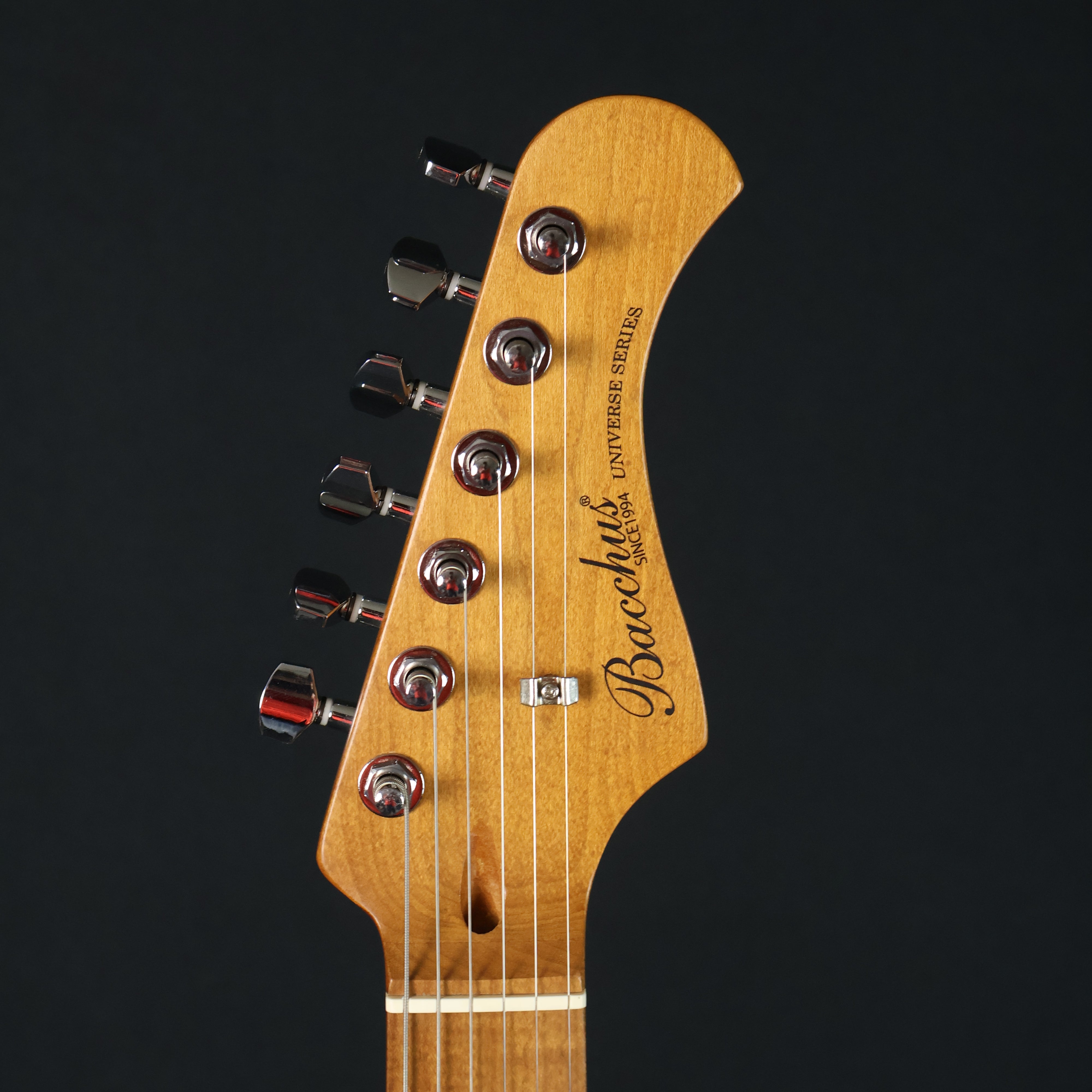 Bacchus BST-2-RSM/M Roasted Maple Fretboard, Stratocaster Bacchus BST-2-RSM/M Roasted Maple Fretboard, Stratocaster