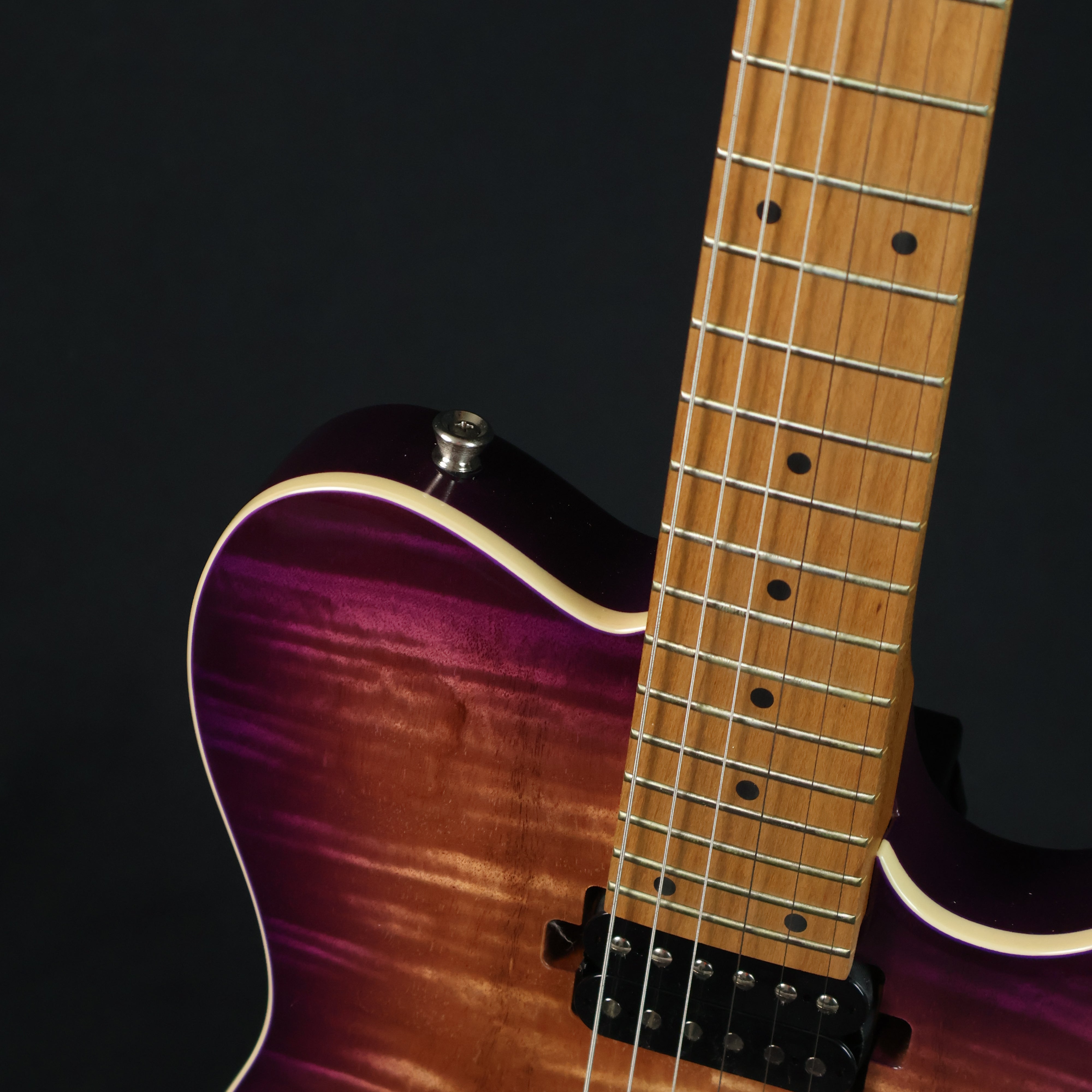 Bacchus TAC24 FMH-RSM/M Roasted Maple Fretboard, Flame