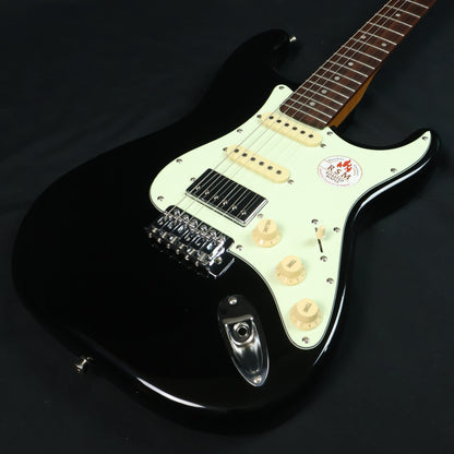 Bacchus BST-2-RSM/R Roasted Maple Neck & Rosewood FB, Stratocaster Electric Guitar w/ Bacchus SSH Pickups - Black