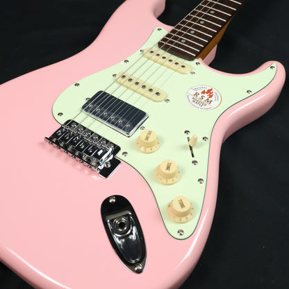 Bacchus BST-2-RSM/R Roasted Maple Neck & Rosewood FB, Stratocaster Electric Guitar w/ Bacchus SSH Pickups - Shell Pink