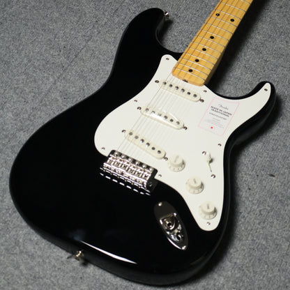 Fender Japan Traditional II 50s Stratocaster Electric Guitar, SSS Pick Up , Maple FB - Black