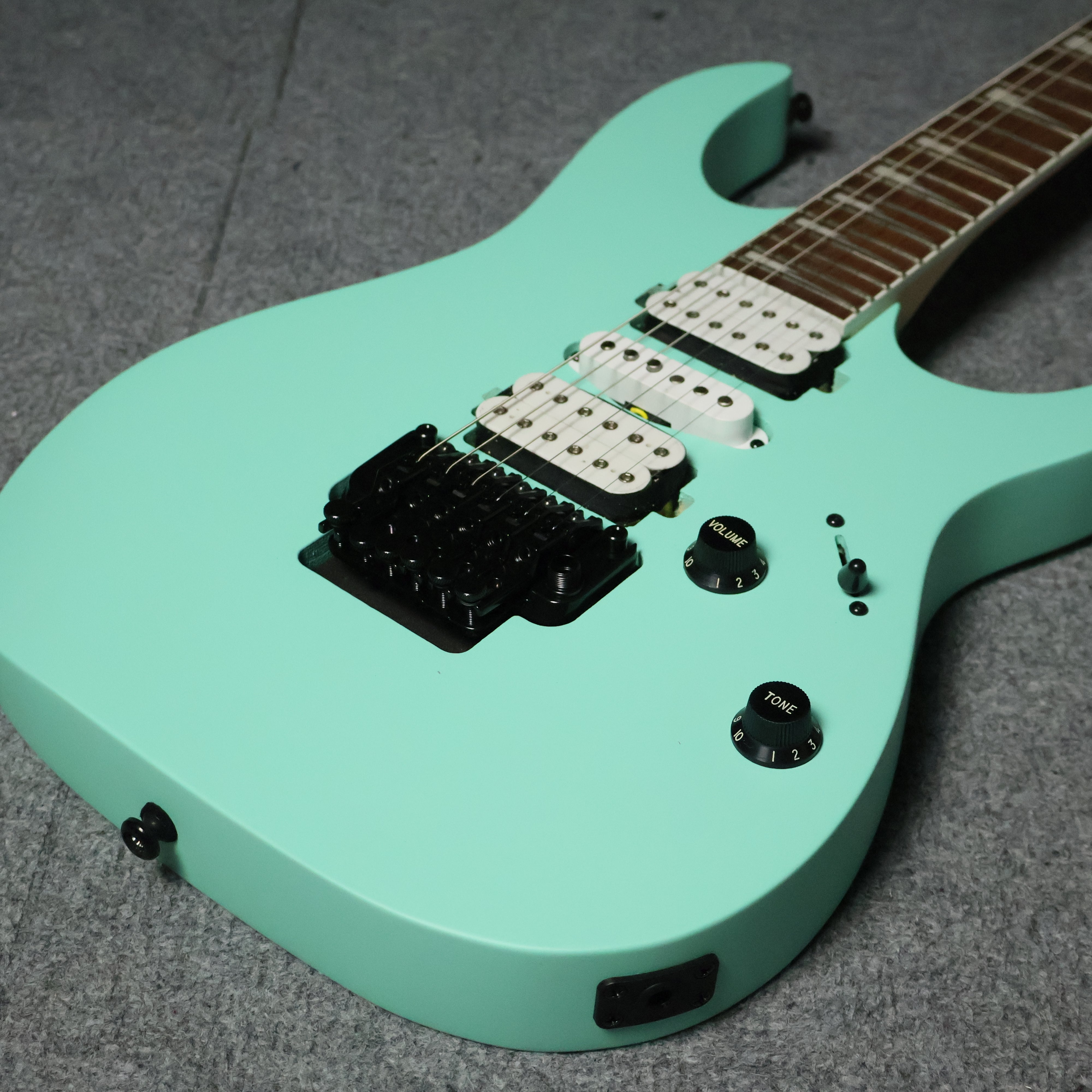 Ibanez RG470DX HSH Floyd Rose Electric Guitar - Sea Foam