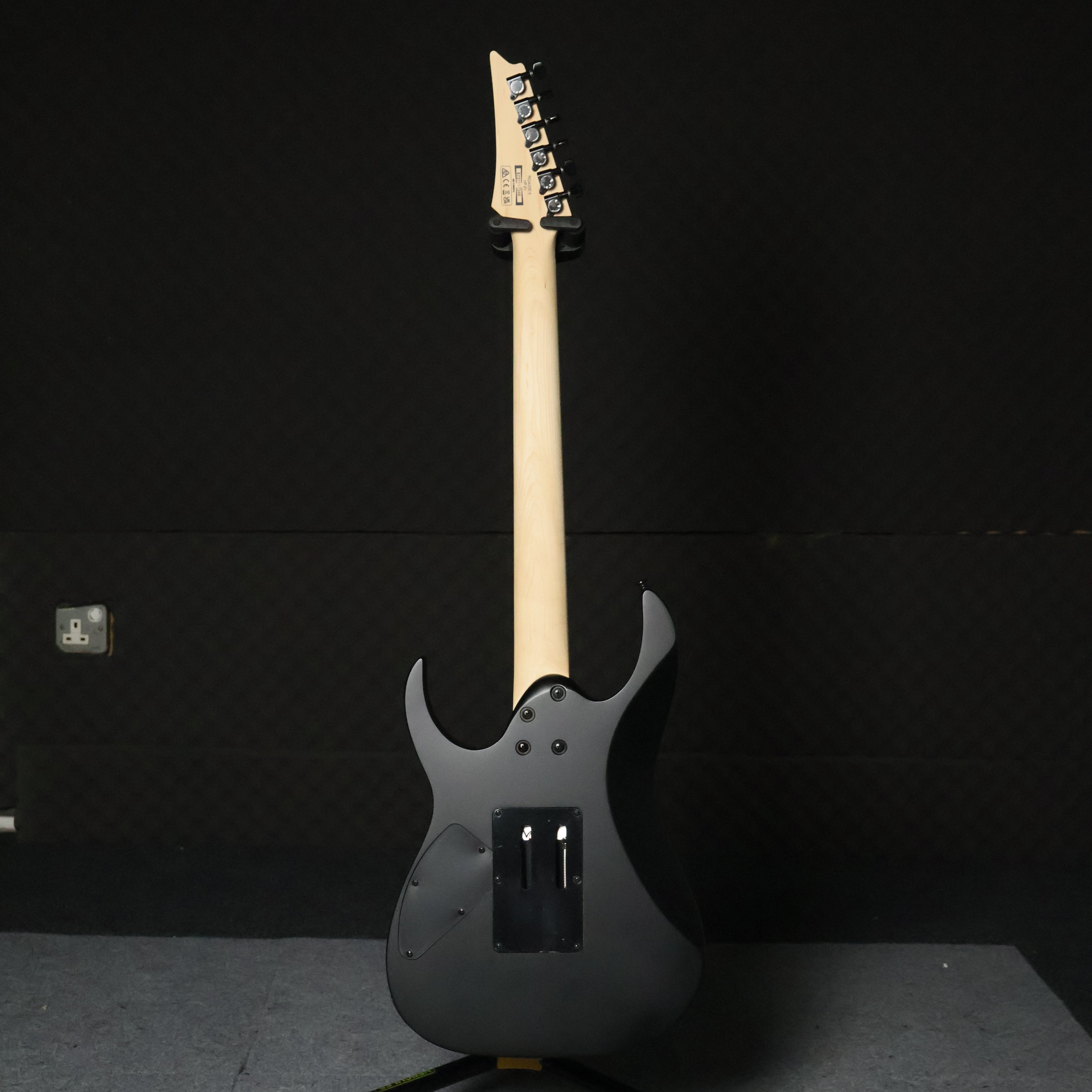 Ibanez RGシリーズ Floyd Rose フジゲンJapan ブラック Amazon.co.jp: Ibanez RG7320EX Electric Guitar 7 String Guitar