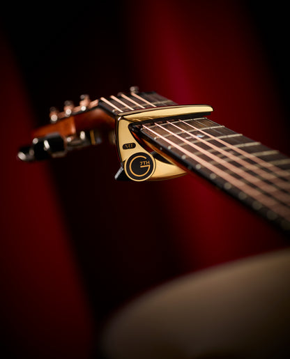 G7th Performance 3 ART ( Steel String 18kt Gold-Plate ) Capo - C81053