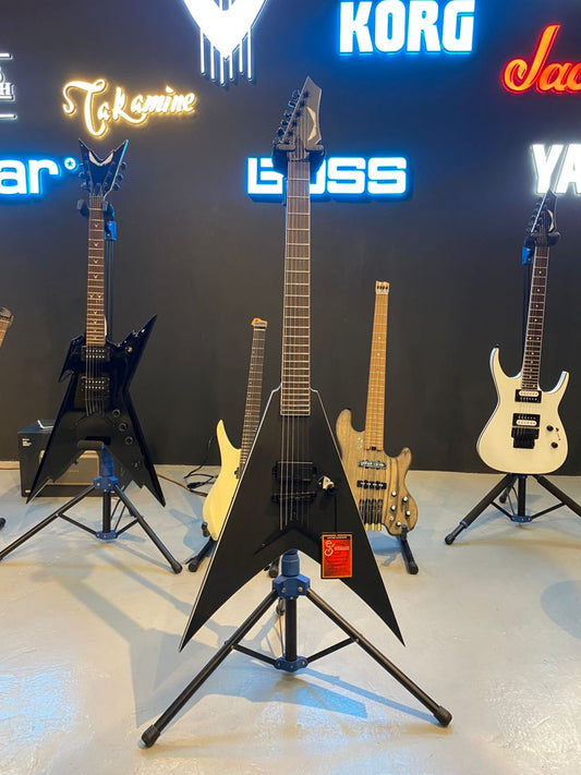 Dean Vengeance Select Fluence – Black Satin / VEN SEL FL BKS (B-Stock)