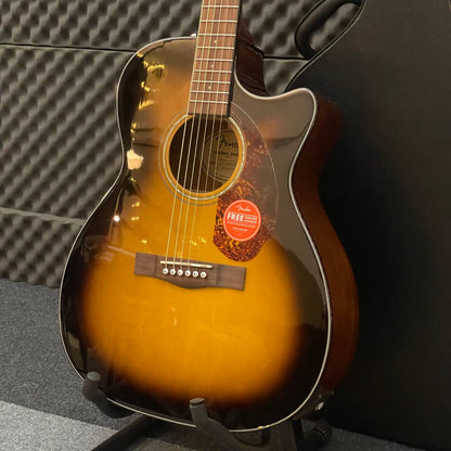 Fender CC-140SCE Concert Electro Acoustic Guitar with Preamp, Sunburst (CC 140SCE / CC140E )